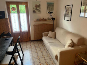 Cozy Mountain Apartment with Cimone view